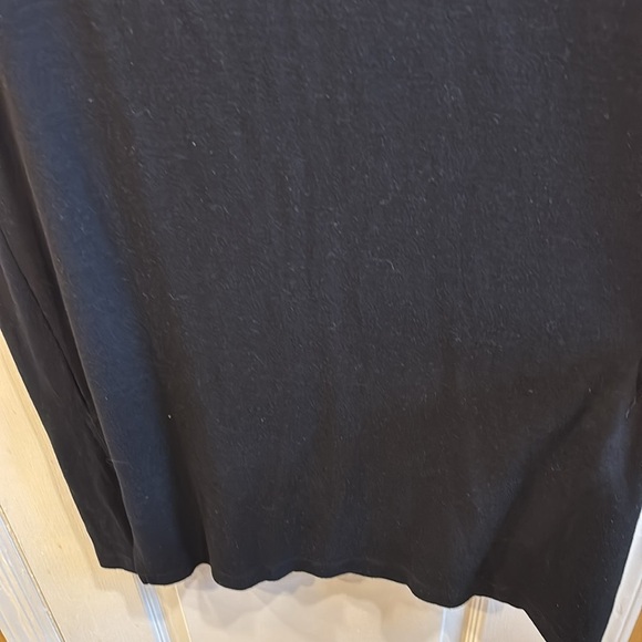 JESSICA SIMSPON LONG BLACK DRESS SIZE LARGE V NECK SHORT SLEEVES MIDI LENGTH - Picture 2 of 5